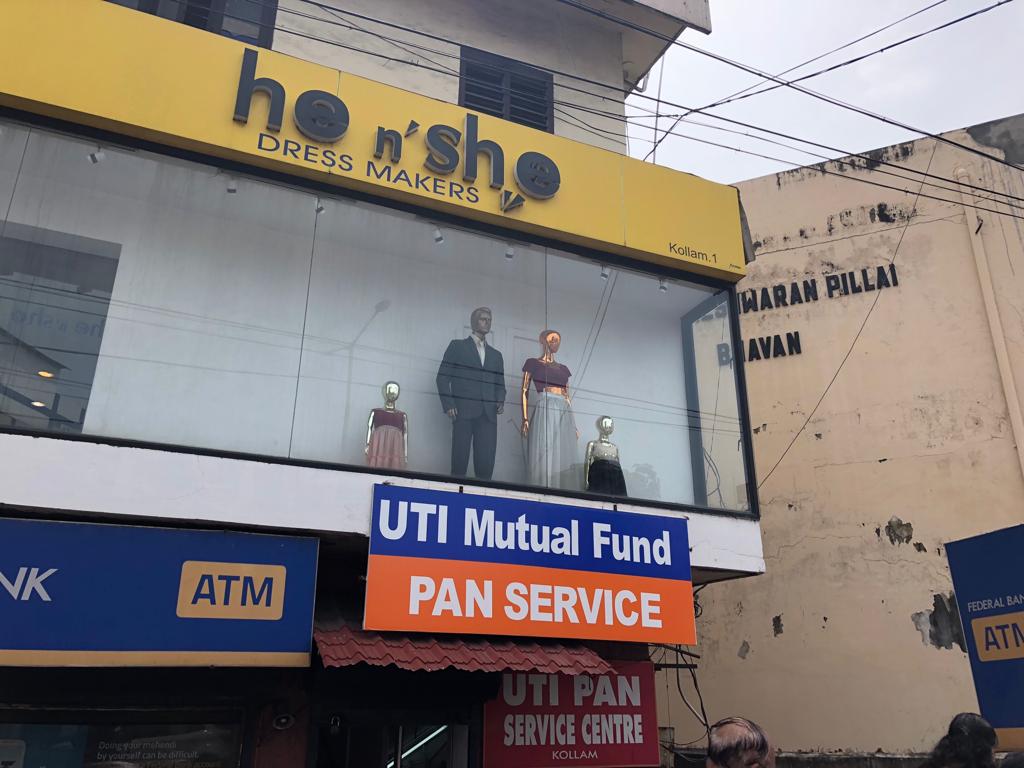 Overall view of He n’ She studio interior